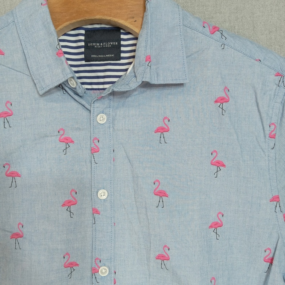 Flamingo Denim and Flower Mens L Blue Button Up Shirt Resort Beach Vacation Tiki